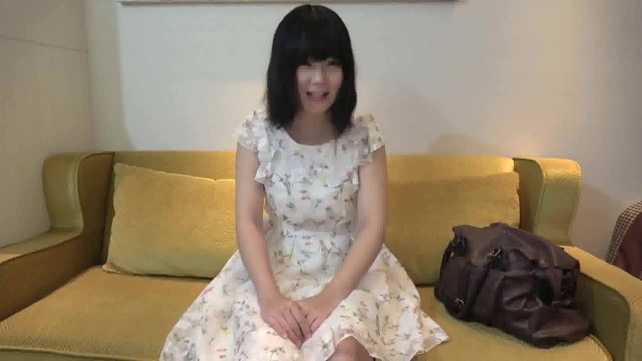 【無修正】ちあき21歳　地下アイドル風ゆるふわアパレル店員に大量中出し - FC2 Video (Adult)